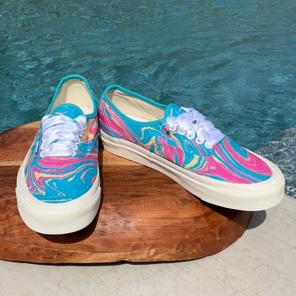 Vans Style 44 Swirl Sneakers  New Without Tags Size 9 - Picture 5 of 15